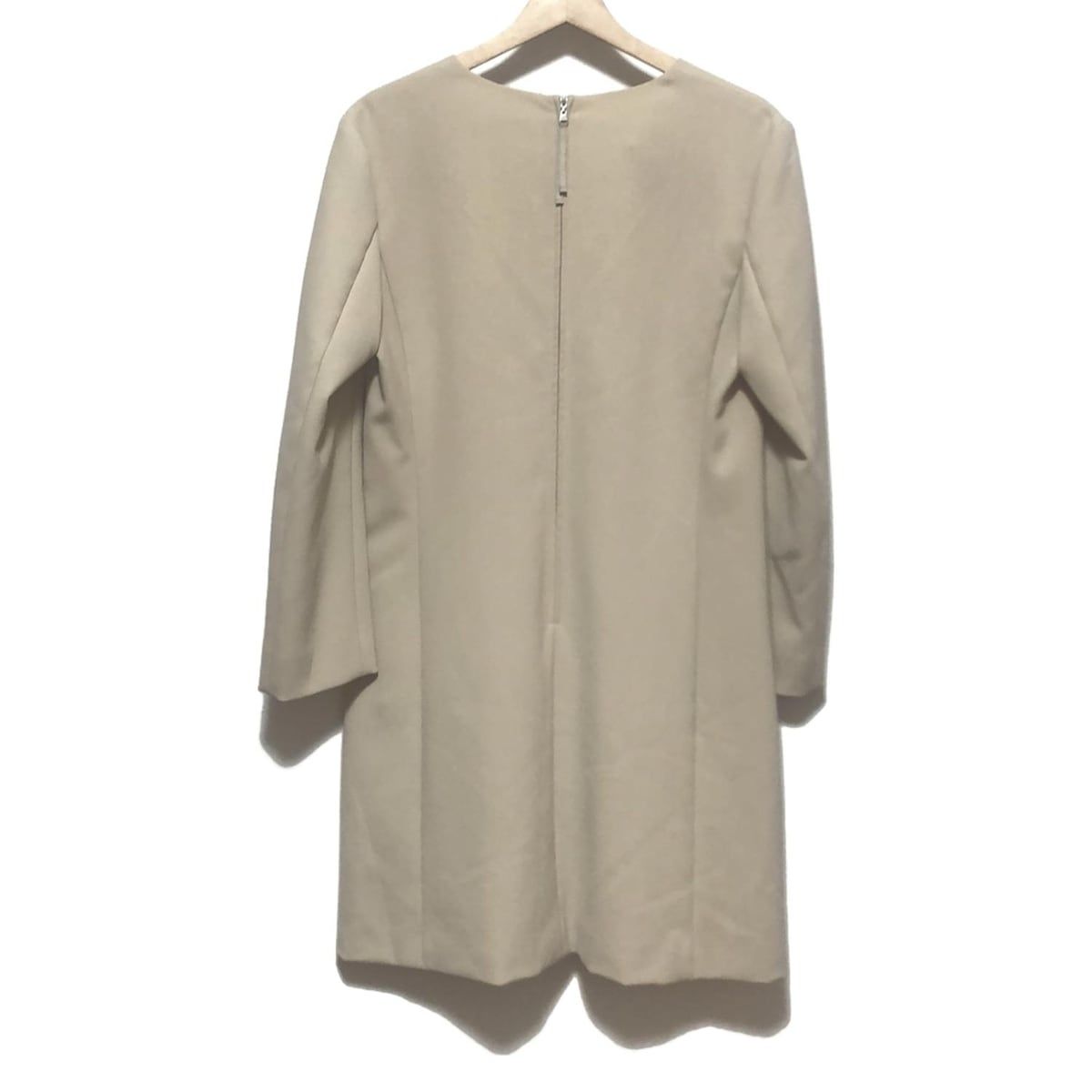 FOXEY YORK フォクシーニューヨーク ワンピース サイズ40 M レディース - 38306 ベージュ その他 襟 長袖 ひざ丈
