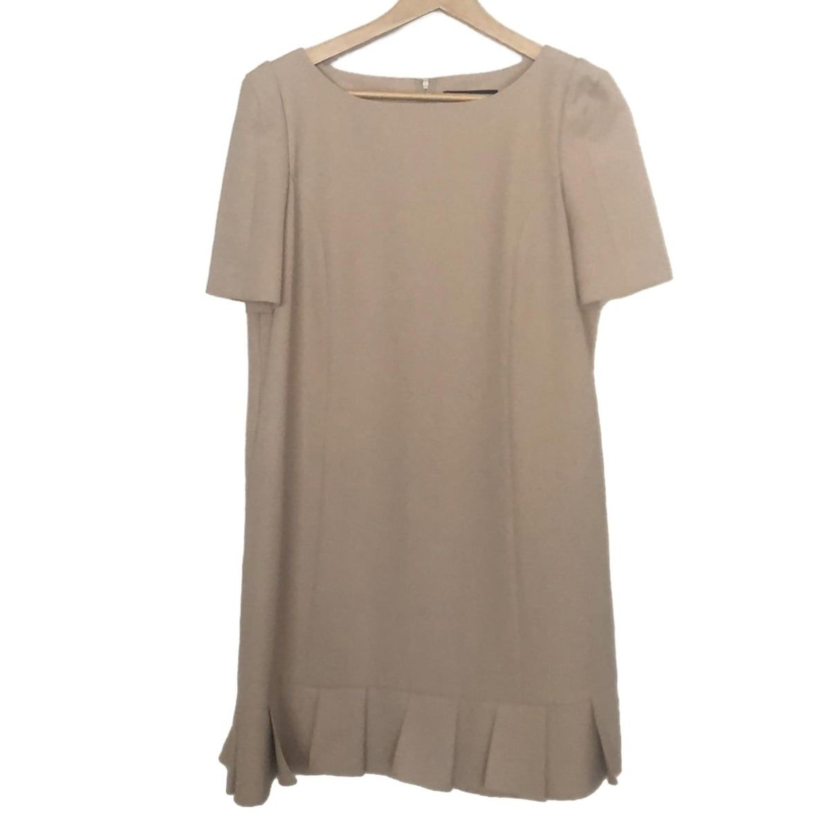 FOXEY NEW YORK フォクシーニューヨーク ワンピース サイズ42 L レディース - 27896 ベージュ クルーネック 半袖 ひざ丈 プリーツフリル