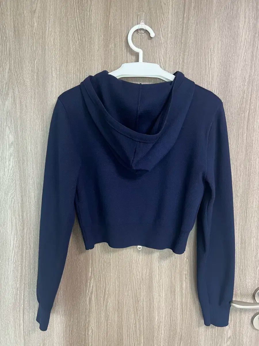  マリテ W Classic ロゴ クロップド ニット フーディー ジップアップ ネイビー パーカー トップス