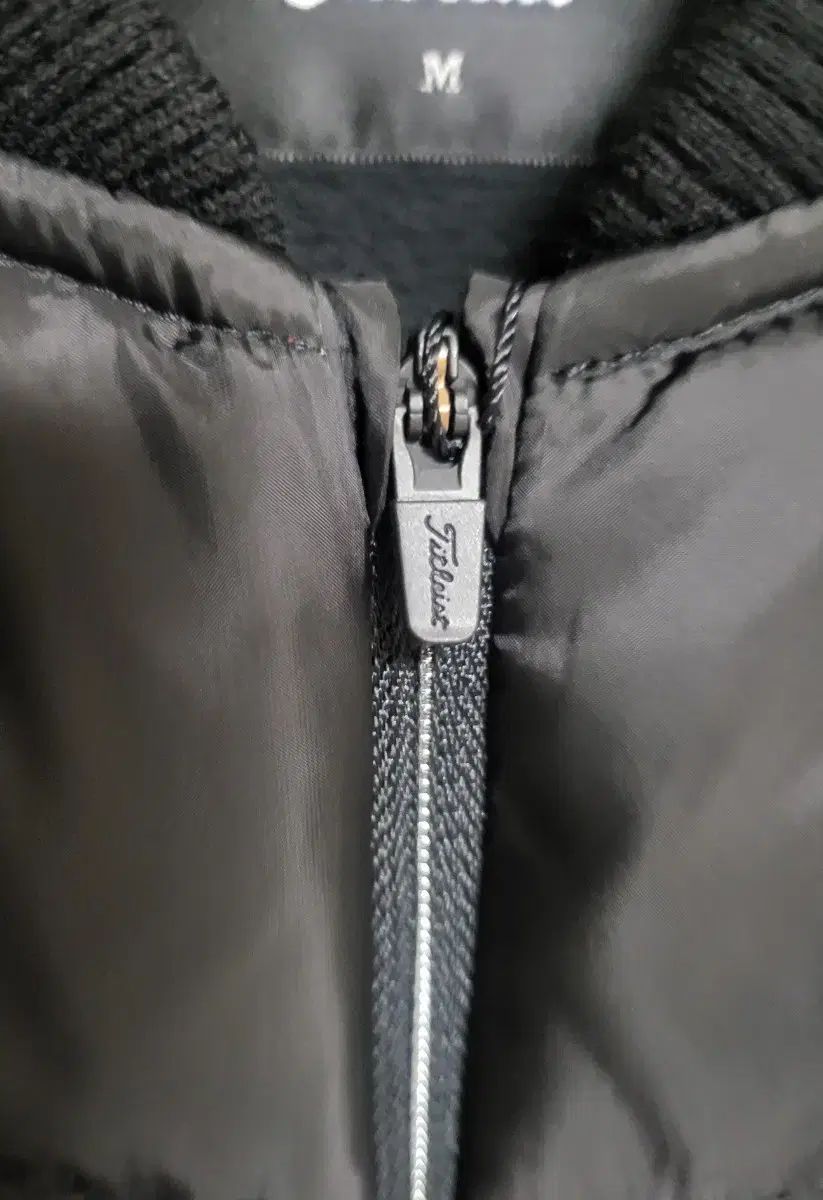 ウィンドブレーカー 冬アウター