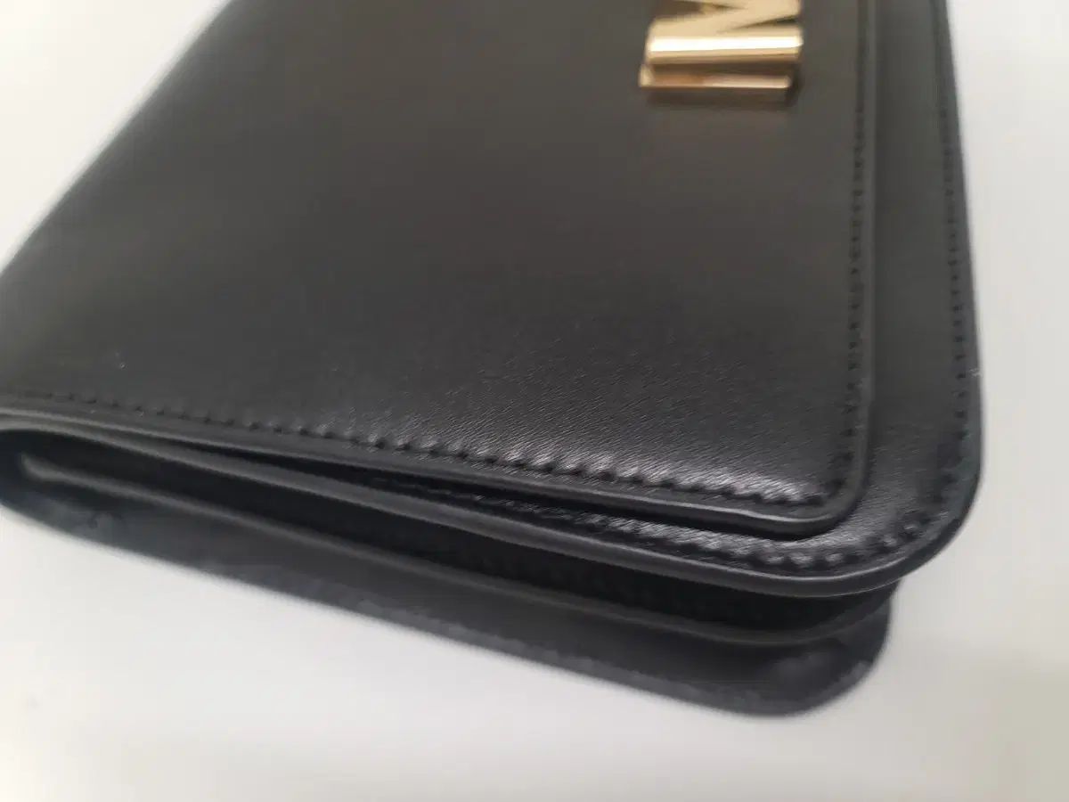 ブラック チェーン