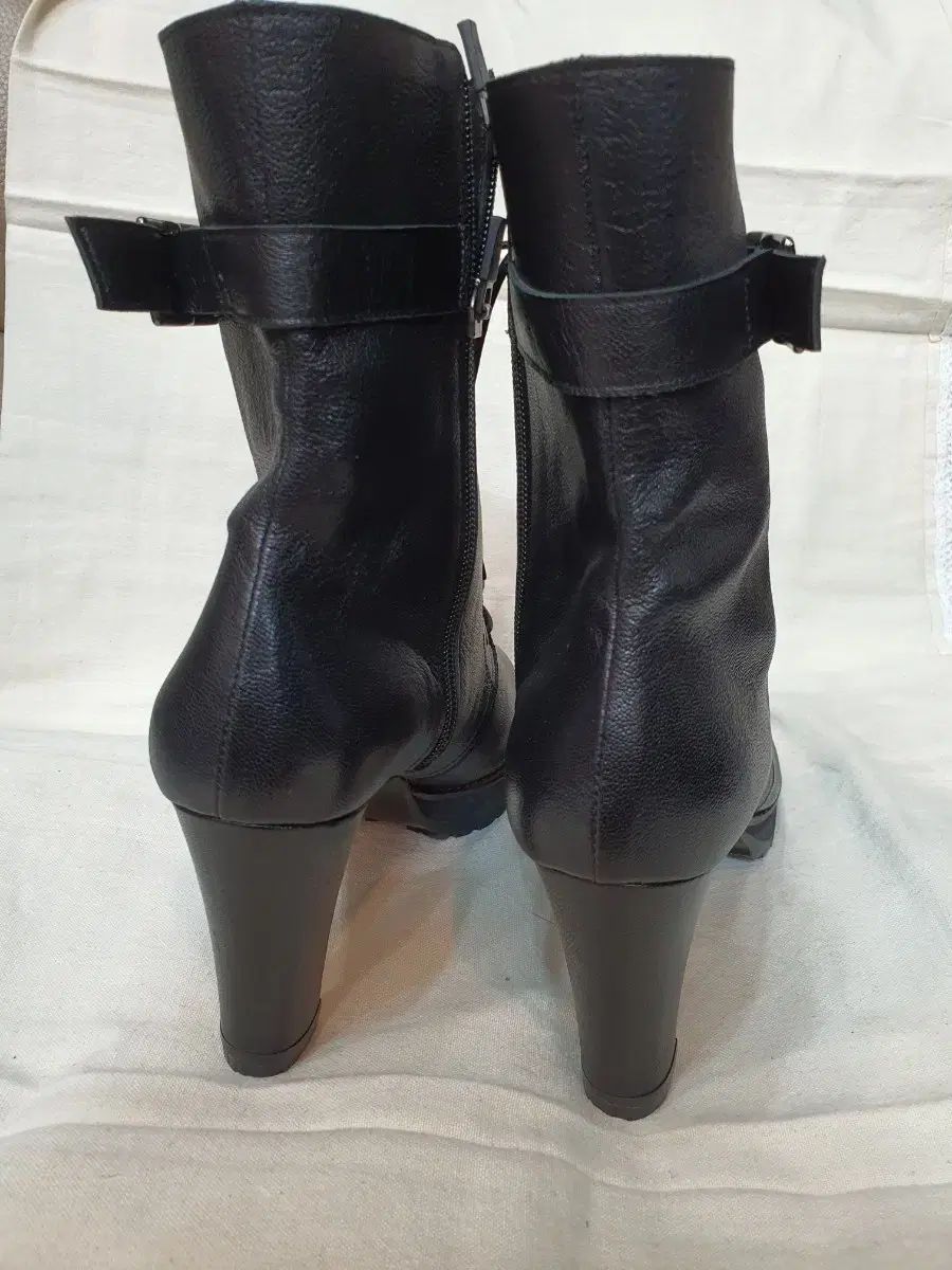 ウォーカーブーツ