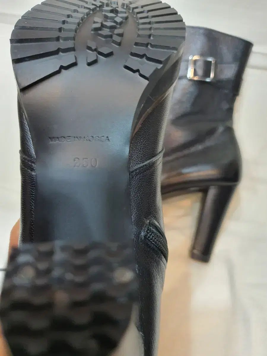 ジゼルシューズ ウォーカーブーツ