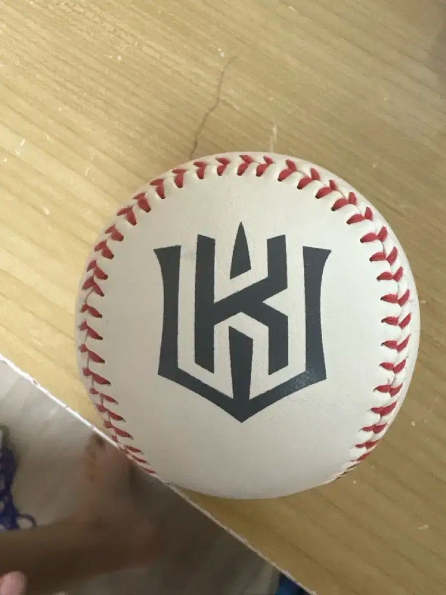 オリックスバッファーローズ　サインボール 直筆サインボール オリックス・バファローズ SHOPにて6月23日 MLB公式