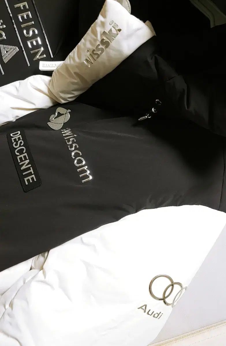 出色の XL デサント アウディ SKI ロングダウンジャケット ホワイト1326