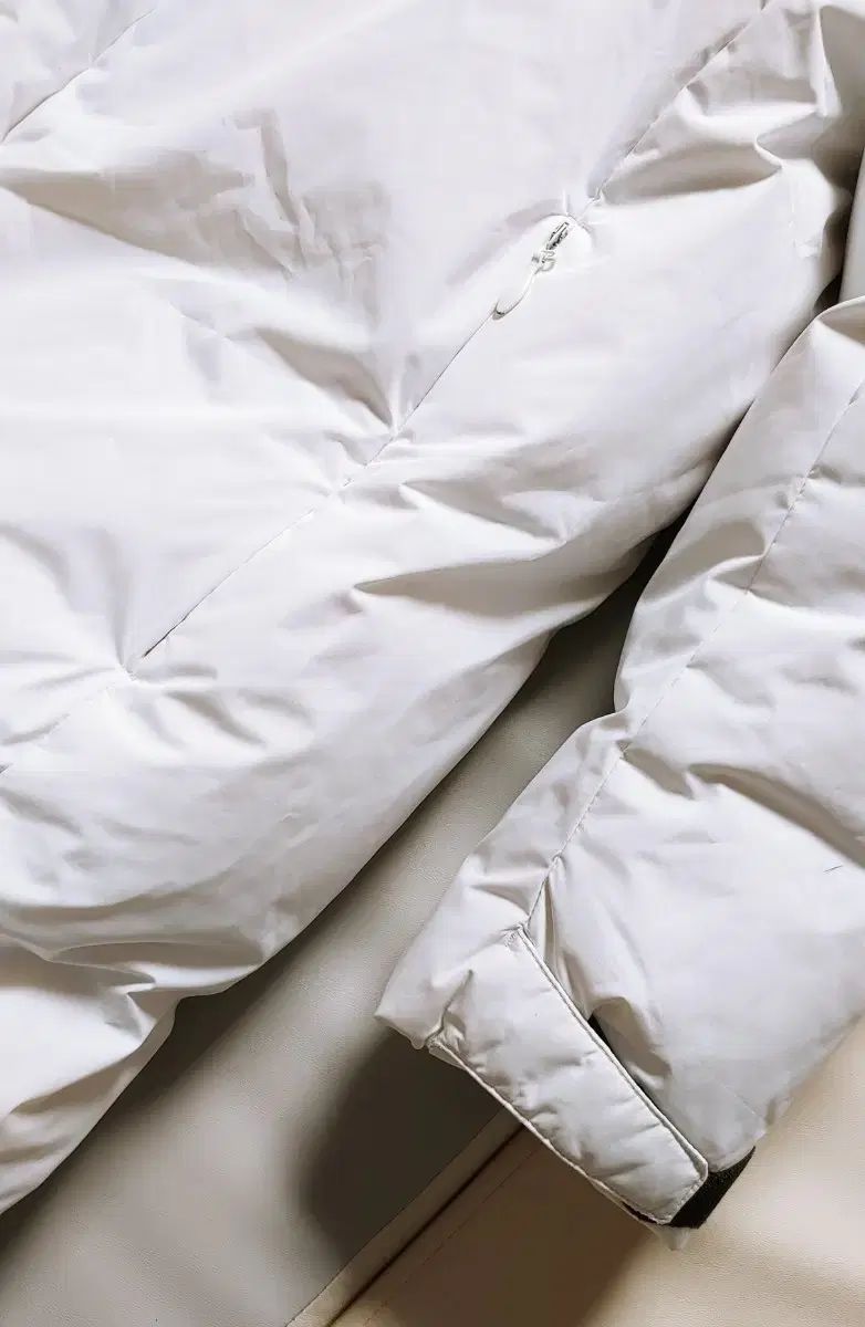 ロングダウンジャケット