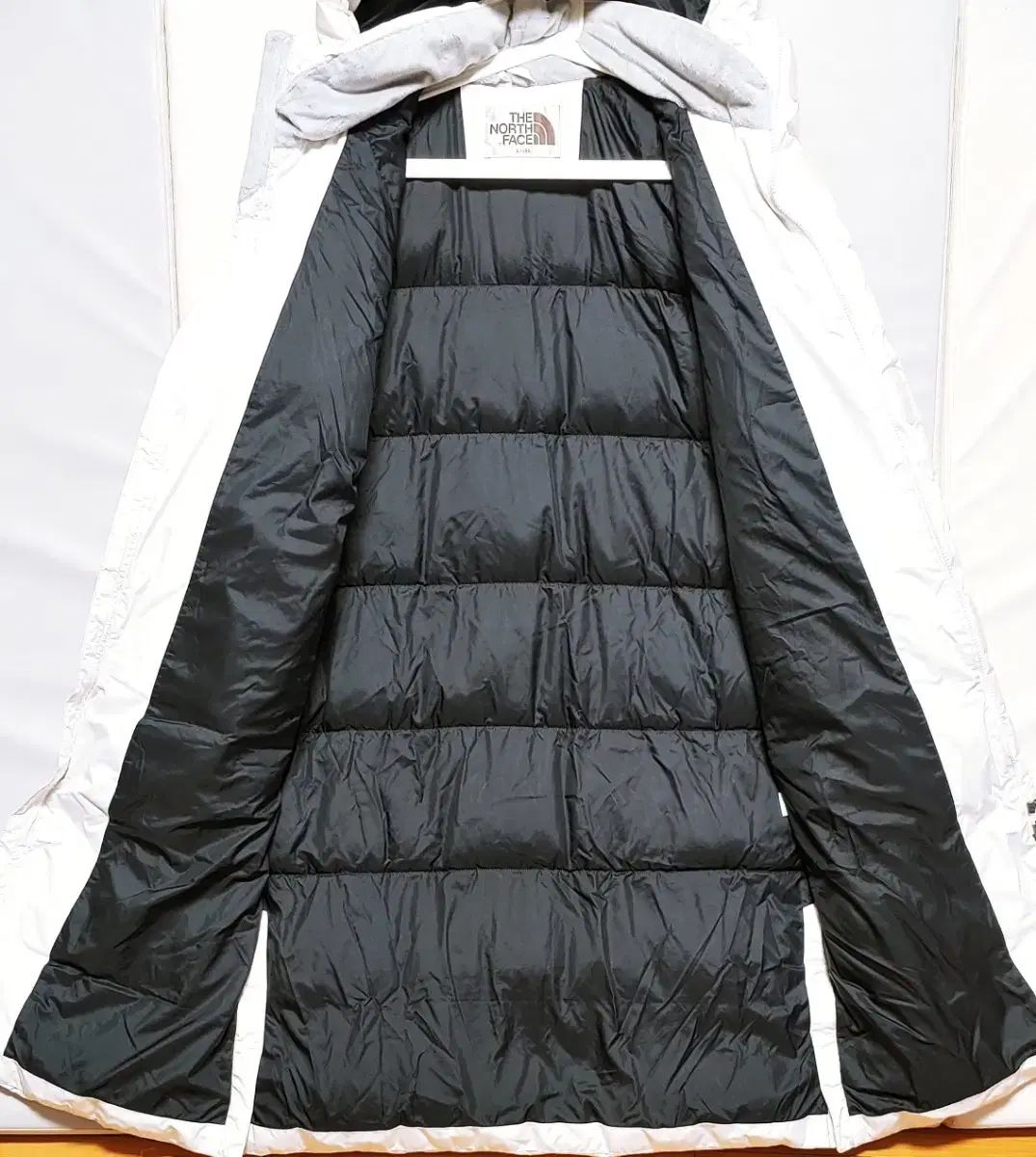 XL THE NORTH FACE ザノースフェイス エクスプローリング ダウンジャケット ロング丈 ダウンジャケット アウター 白 1328