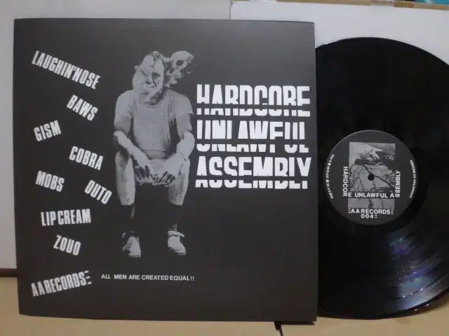 日本 LP Hardcore Unlawful Assembly 盤