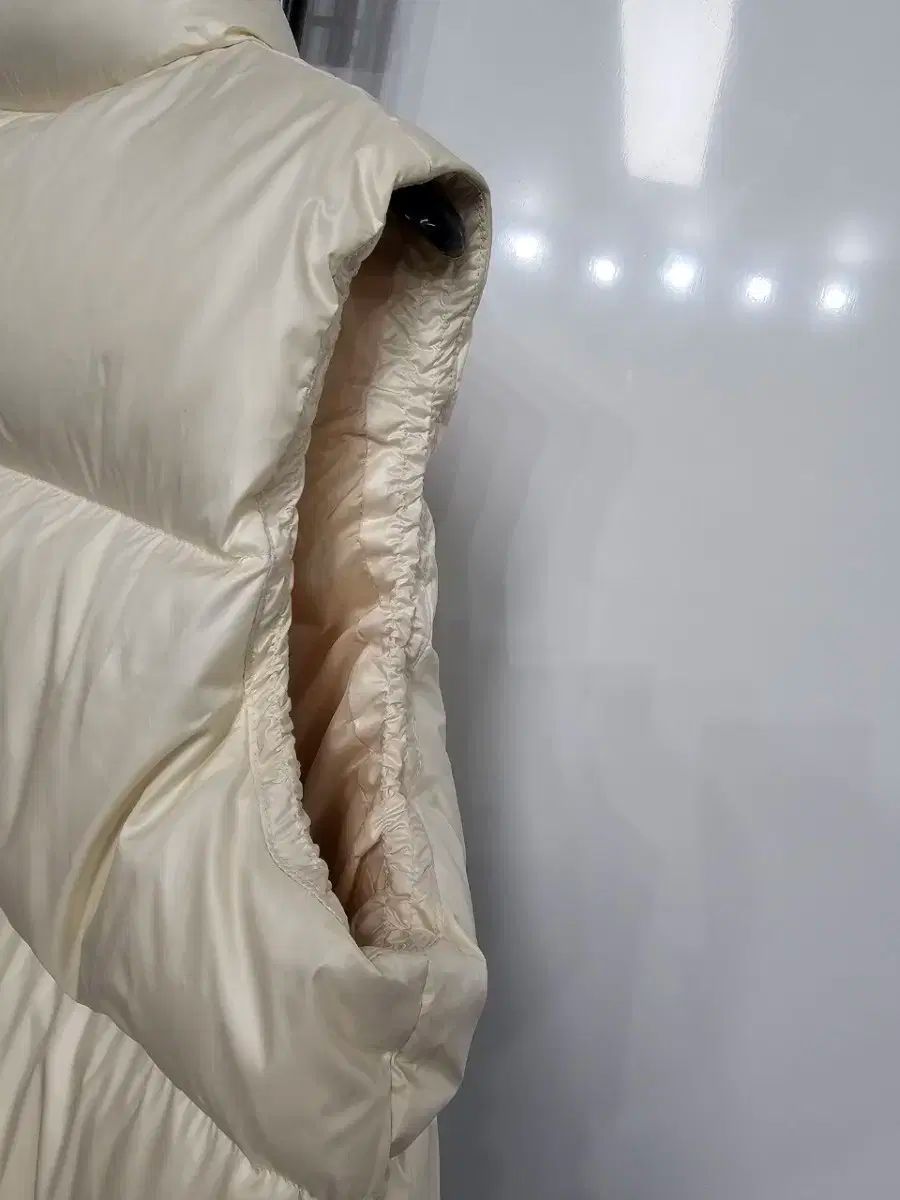 PLACダックダウンベスト