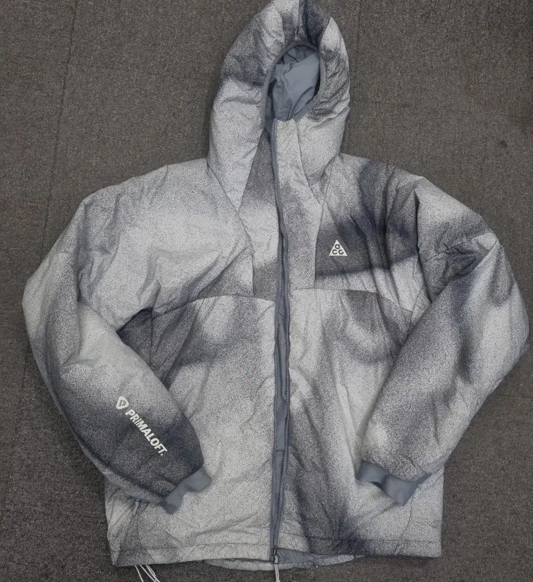 ACG サーマフィット adv ロープ ド ドープ aop ジャケット クール グレー