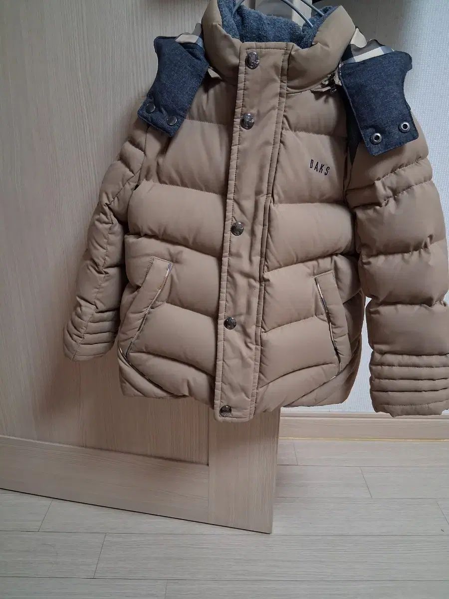DAKS ユア アヒル ぬいぐるみ ファー ダウンジャケット