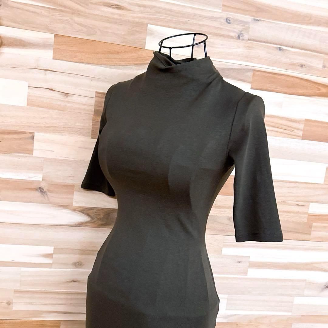 ザラ ねじりネック ロング タイト ワンピース 無地 シンプル XS カーキ ドレープ ツイストネック ドレス 半袖 ストレッチ