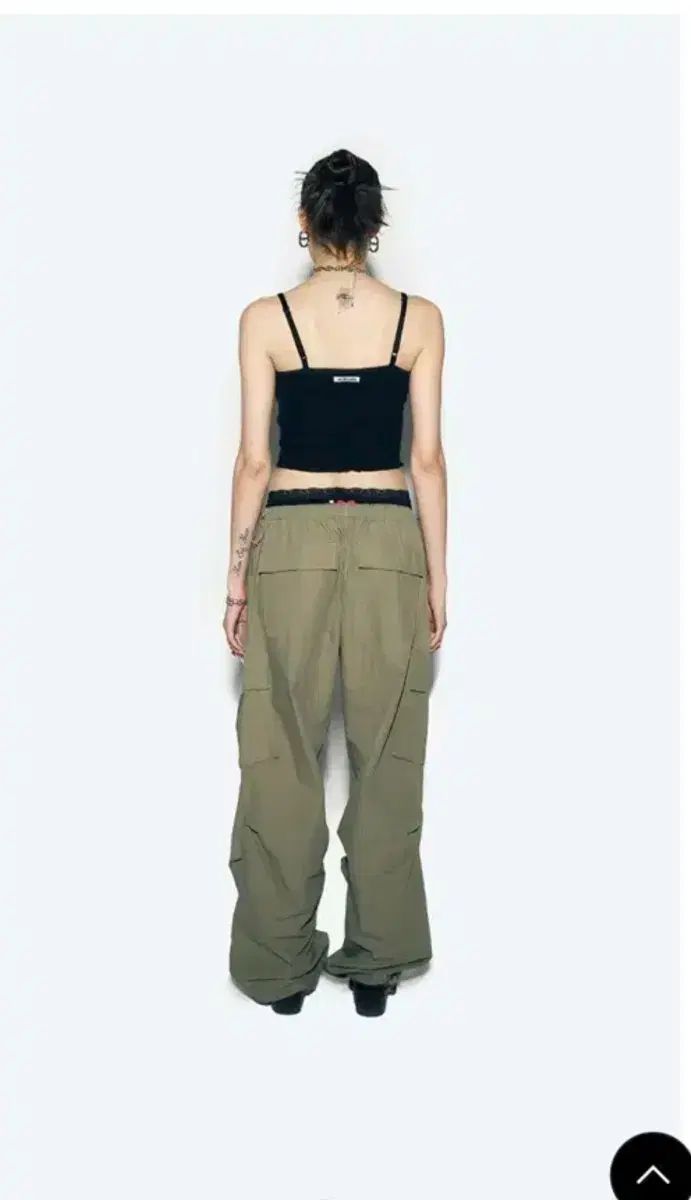 エズイフケリー カーゴ パンツ カーキ