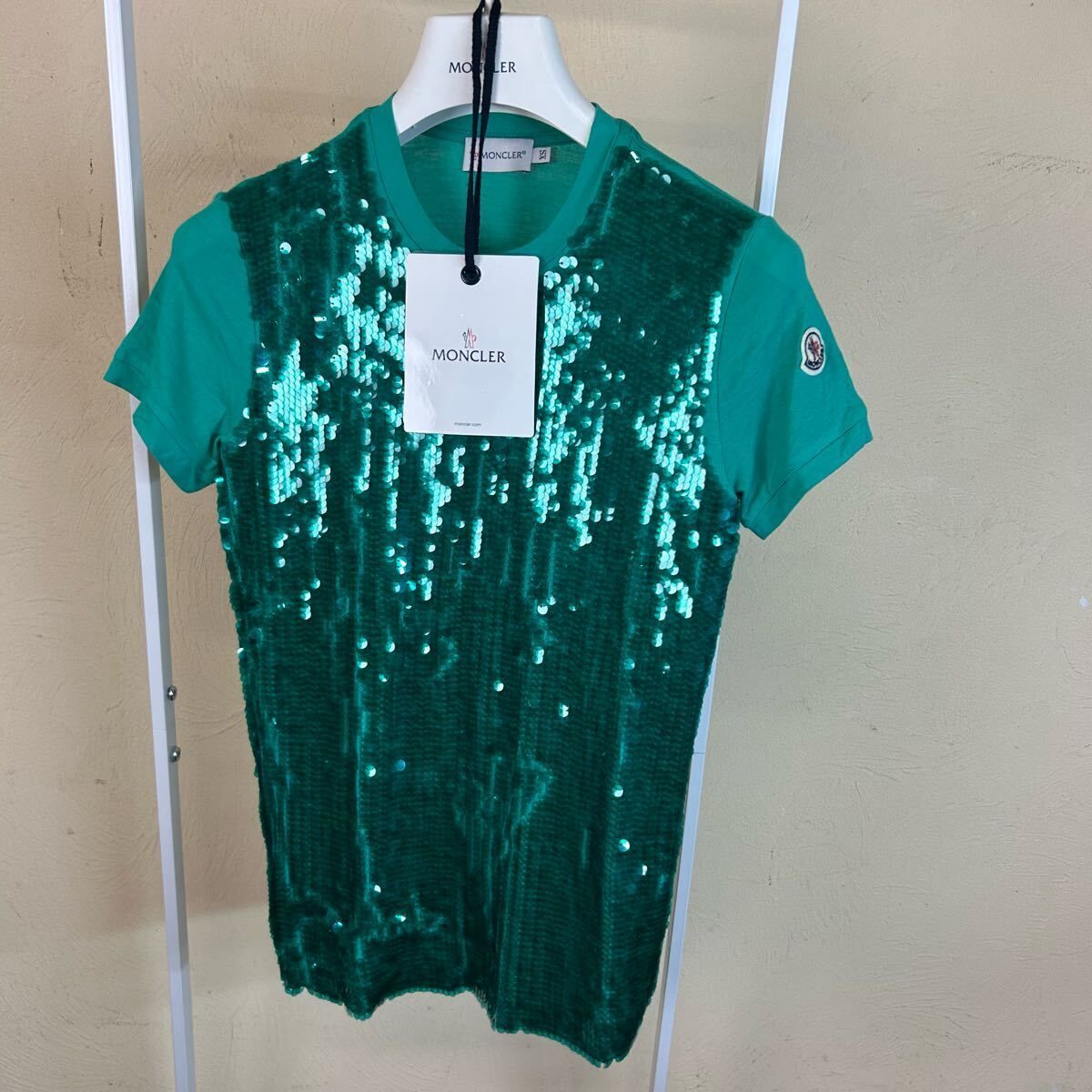 MONCLERモンクレールスパンコール半袖TシャツXS