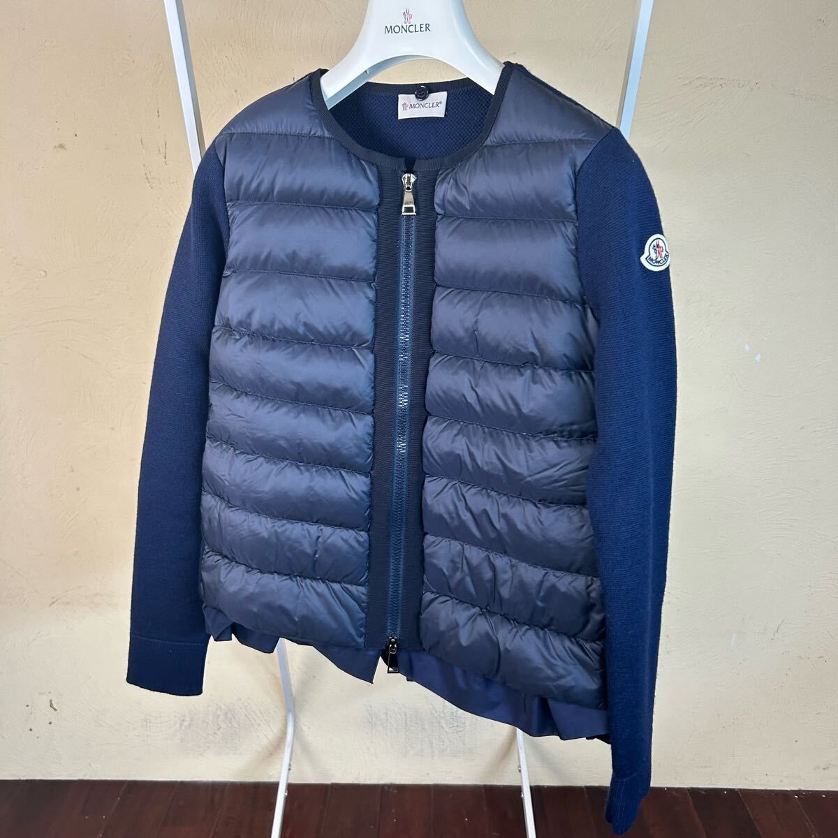 極美品MONCLER ネイビー ダウンジャケット 極美品】MONCLER モンクレールダウンマフラージャケットネイビーxs