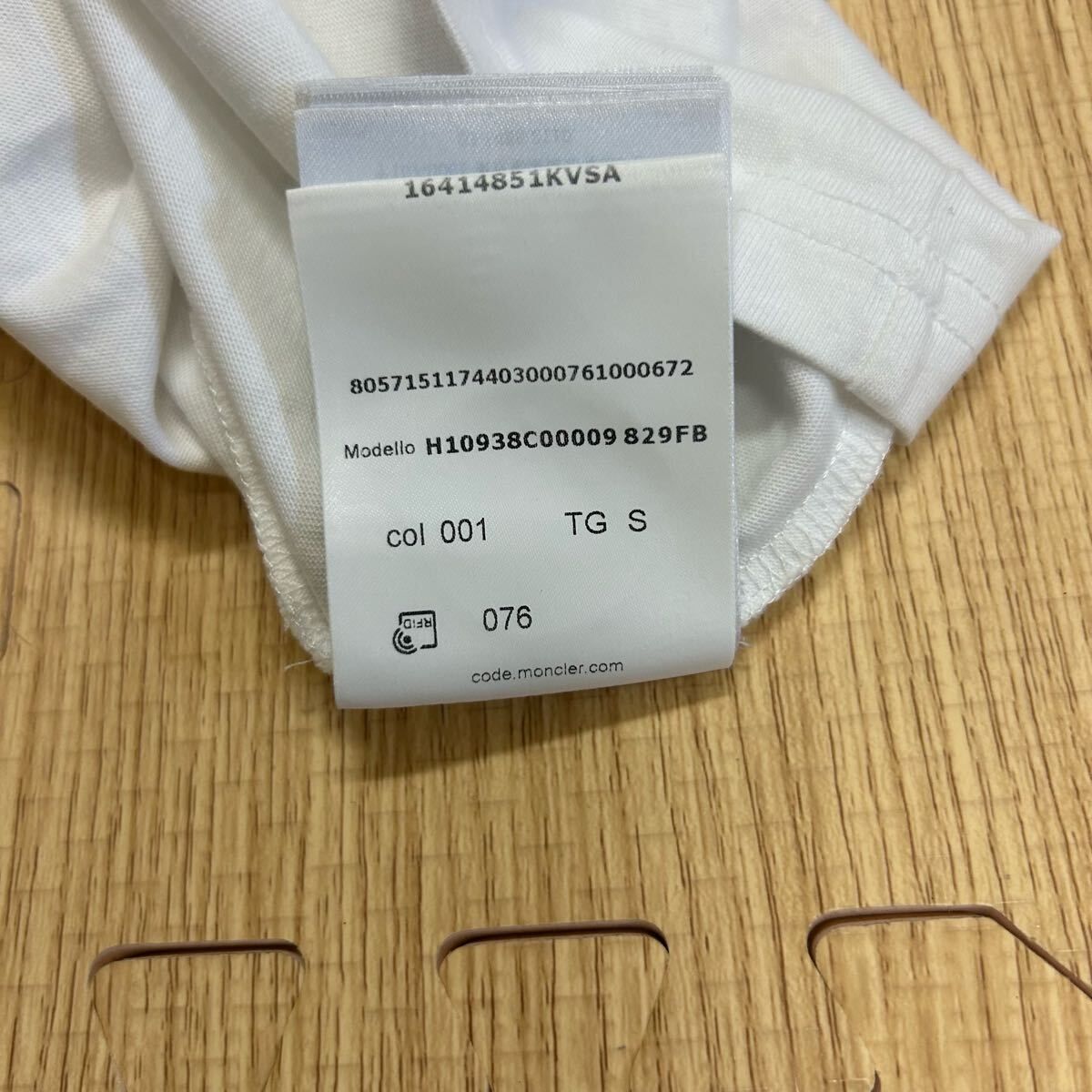 MONCLER モンクレール半袖Tシャツ白ピンクS