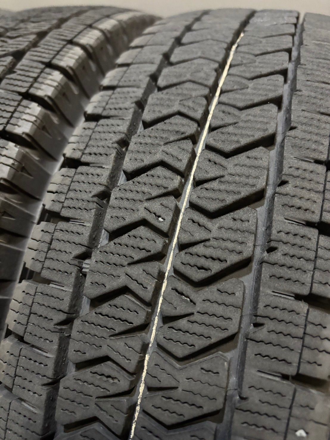  145 80 R 12 78 N LT VL 10 22年製 スタッドレス 4本 ブリヂストン ブリザック 軽トラ 軽バン 4 K 593 12インチ以下 タイヤ ホイールセット