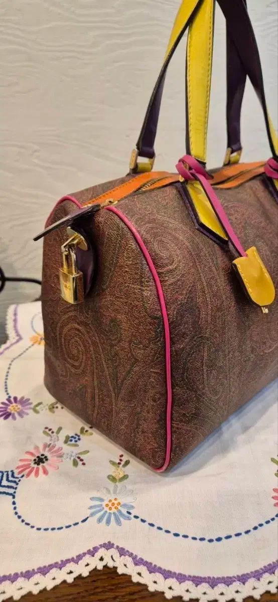 ボストンバッグ