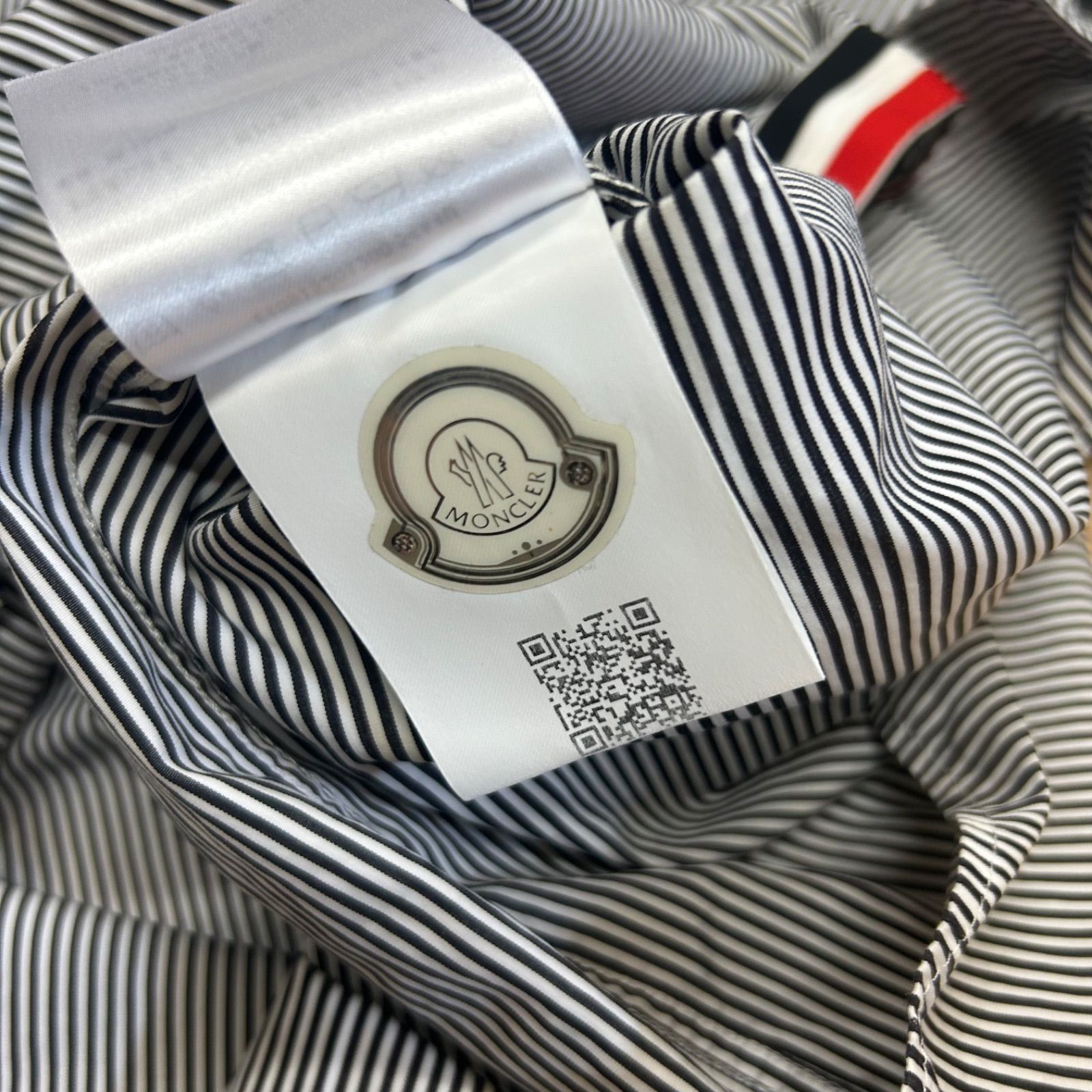 極美品】【レア】MONCLER モンクレールラバーワッペンストラップ