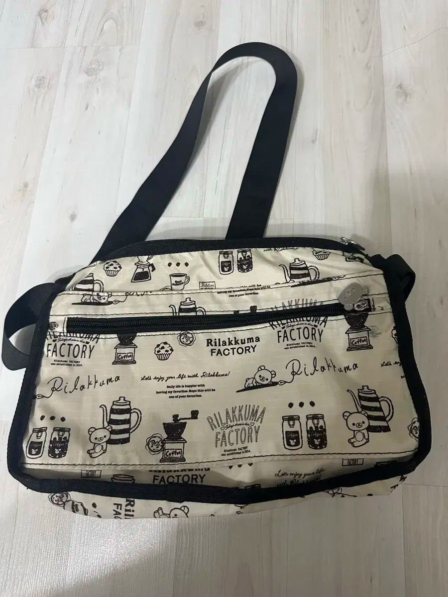 適度な リラックマ クロスバック キーホルダー含む 送料無料！