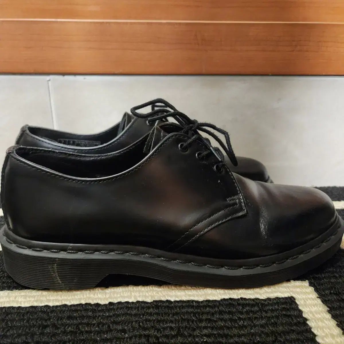 DR. MARTENS ドクターマーチン 1461 モノ UK7 260 265 - メルカリ