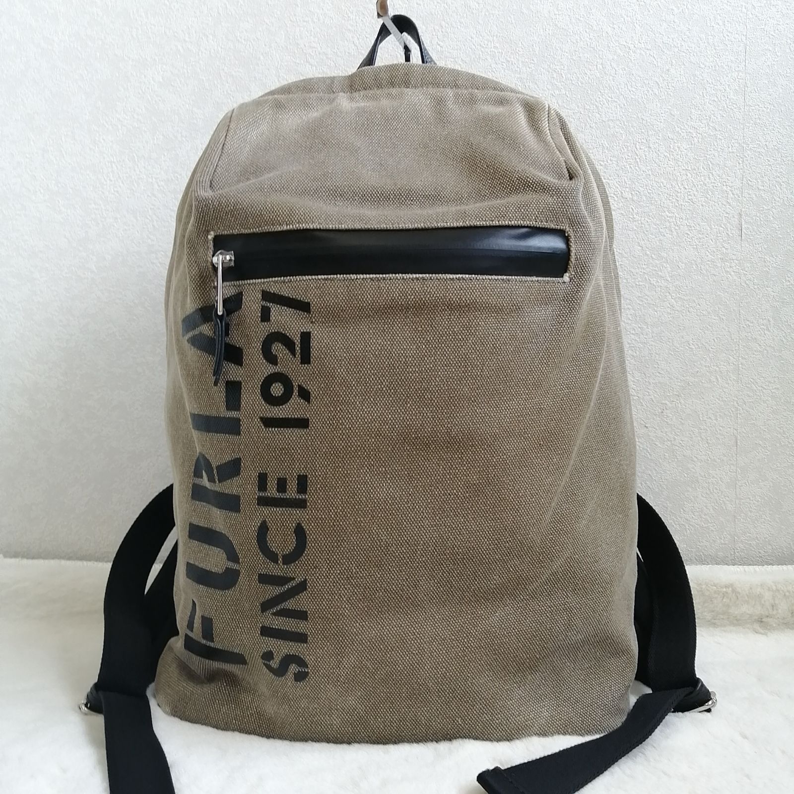 未使用 近年モデル FURLA トラベル テクニカル バックパック A4収納可 FURLA バックパック A4収納可能 AFRODITE (FURLA/バックパック