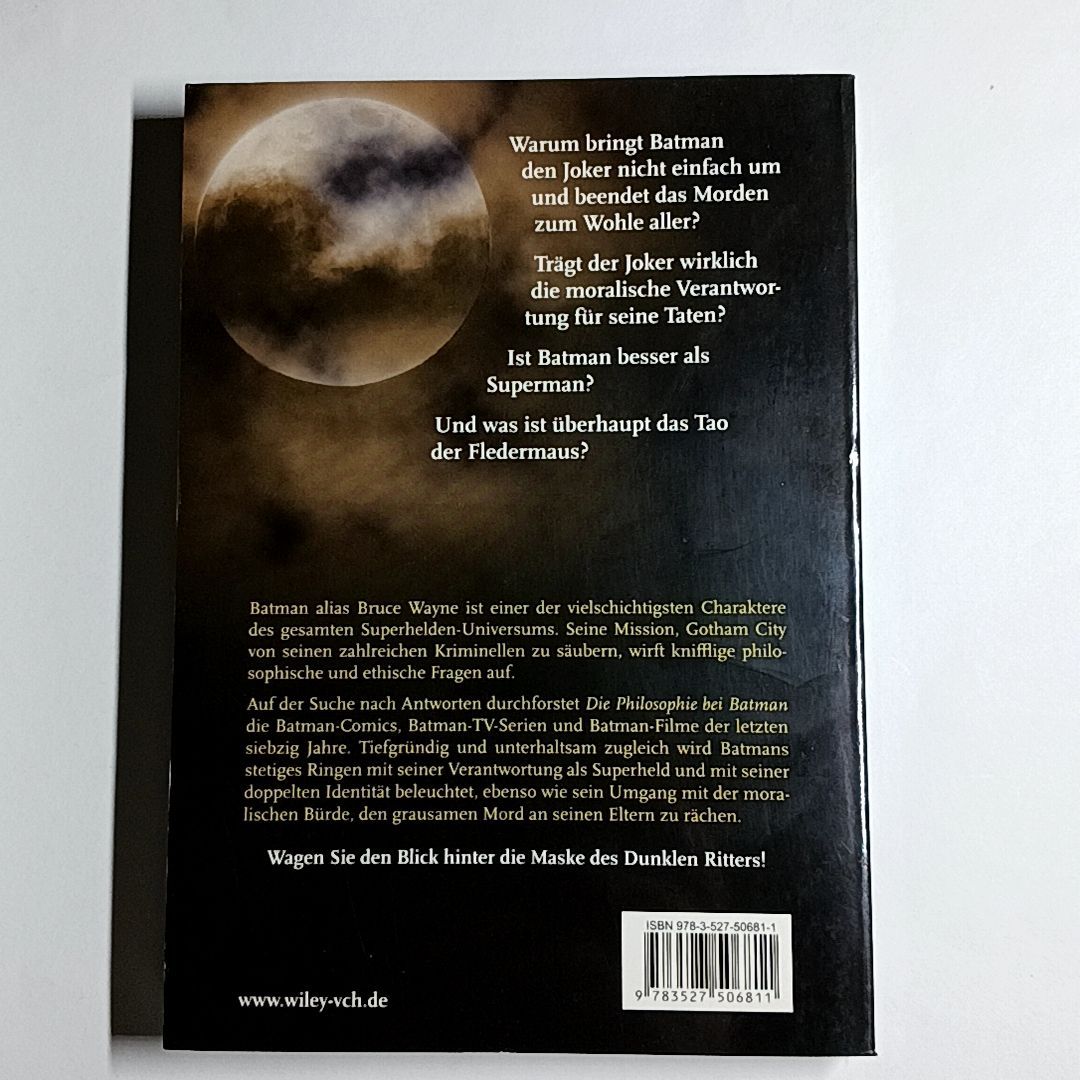 洋書 バットマンの哲学 ダークナイトの魂への旅 ドイツ語版 Die
