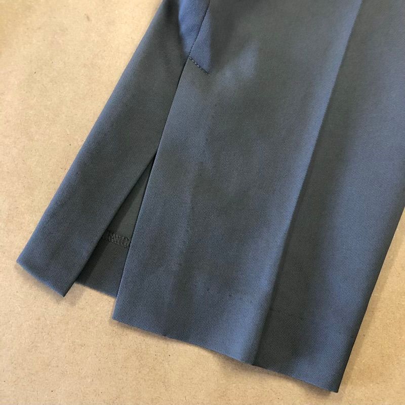 意図的な プラステ PLST セットアップ ノースリーブ パンツ 裾スリット ファスナー グレージュ Mサイズ 924164