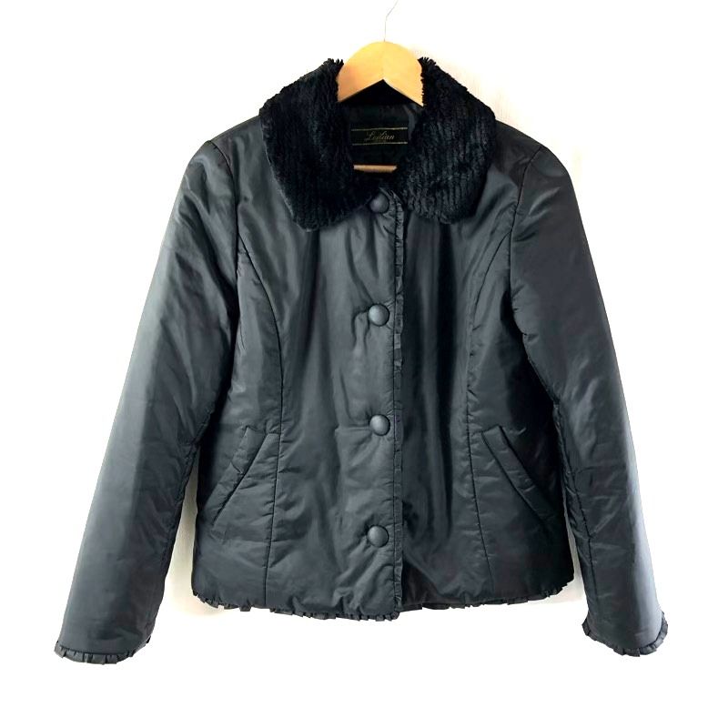 レリアン leilian ハーフコート フリル スナップボタン サイドポケット 中綿 黒 11サイズ 968553