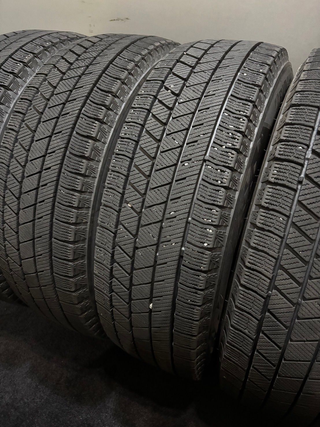 185 65 R 15 VRX 3 21年製 スタッドレス 4本 ブリヂストン ブリザック シエンタ フリード ヤリス 2 K 598