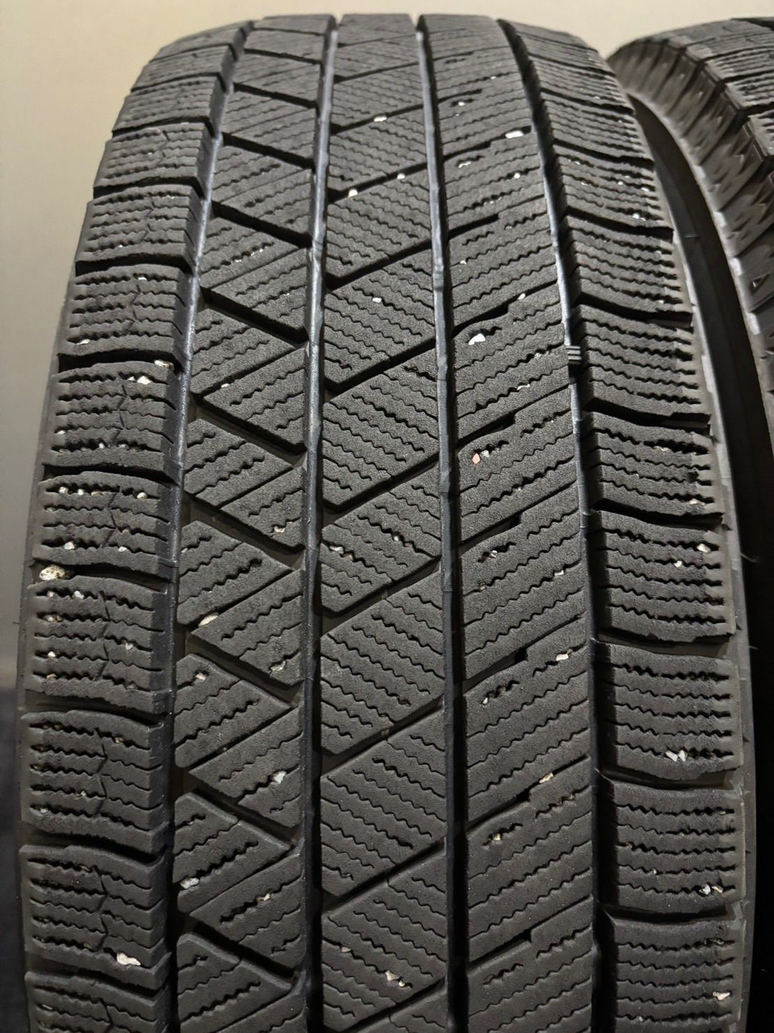 21年製 スタッドレス