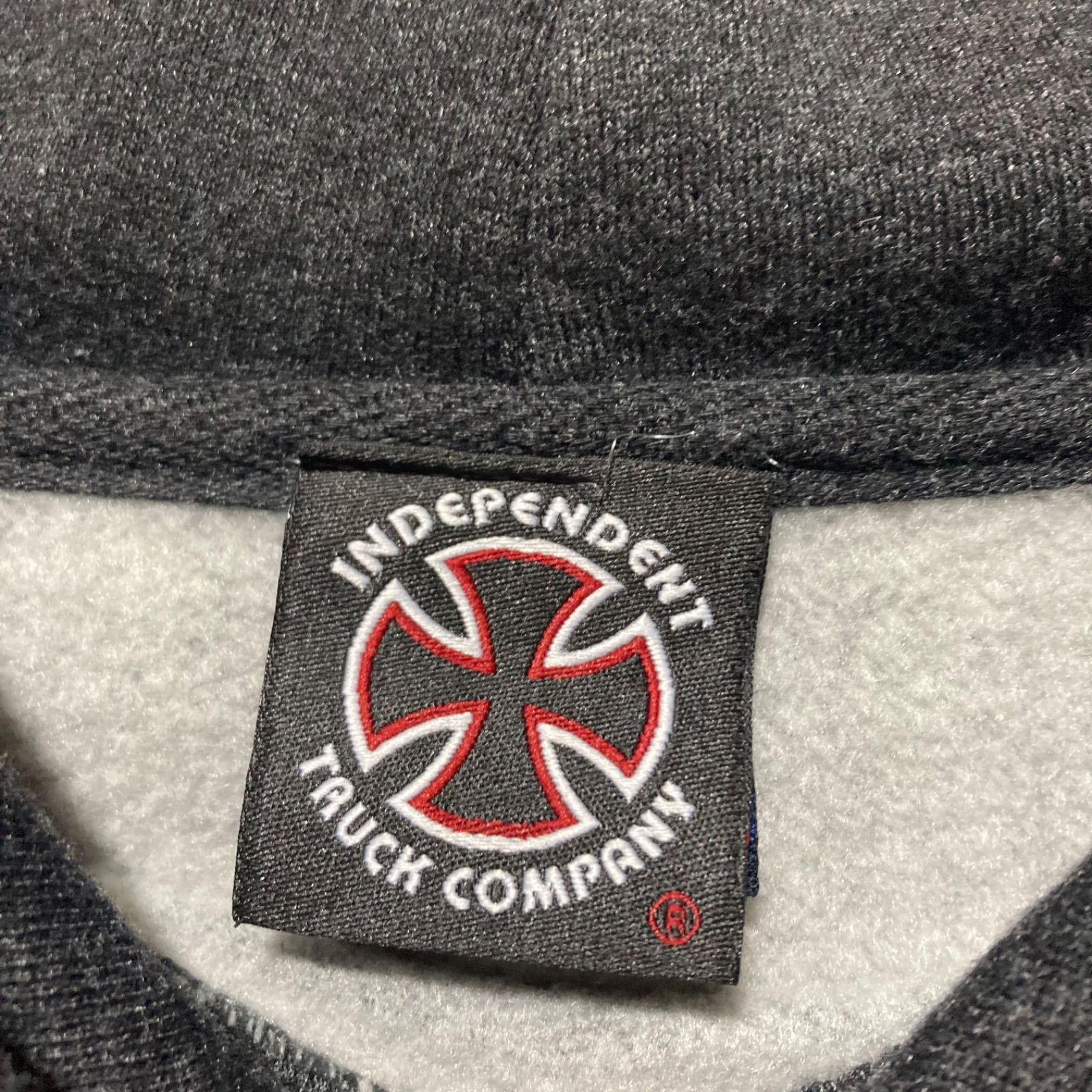 80s INDEPENDENT パーカー OLD SKATE アイアンクロス 80s INDEPENDENT パーカー OLD SKATE アイアンクロス - メルカリ