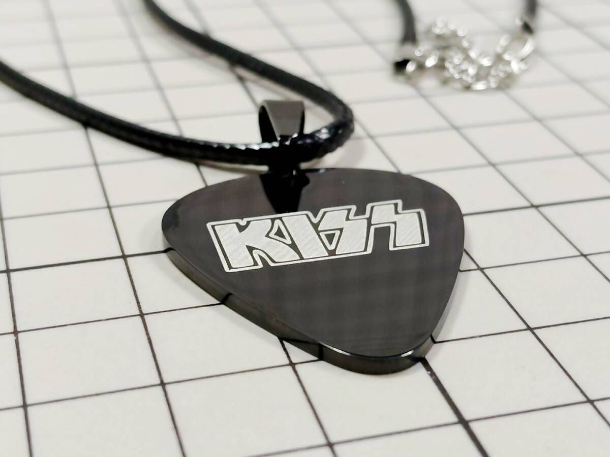 ギターピック型 ネックレス KISS:キッス （ジーン・シモンズ）】D11-07