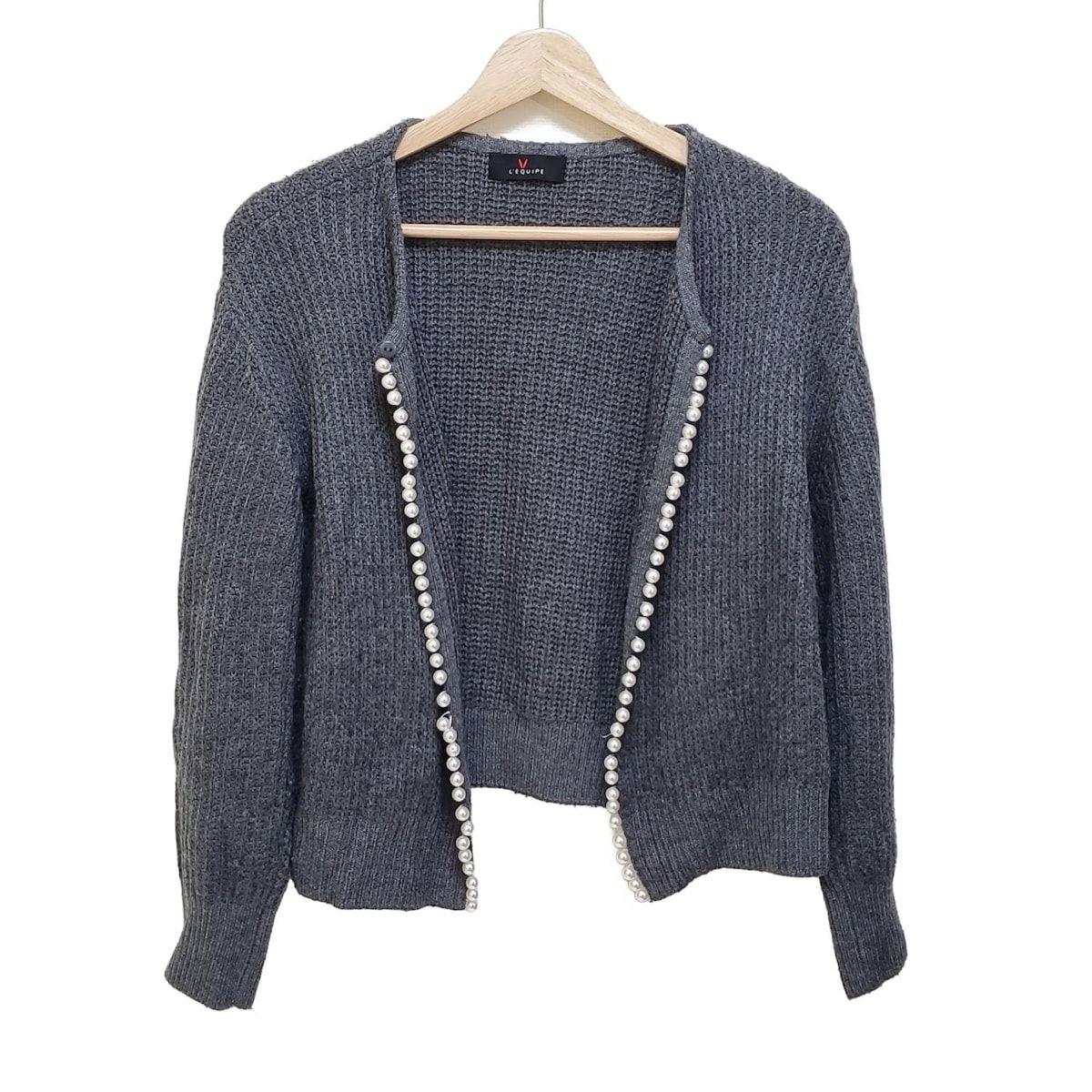 L EQUIPE YOSHIE INABA レキップ ヨシエイナバ カーディガン サイズ38 M レディース - ダークグレー 長袖 パール