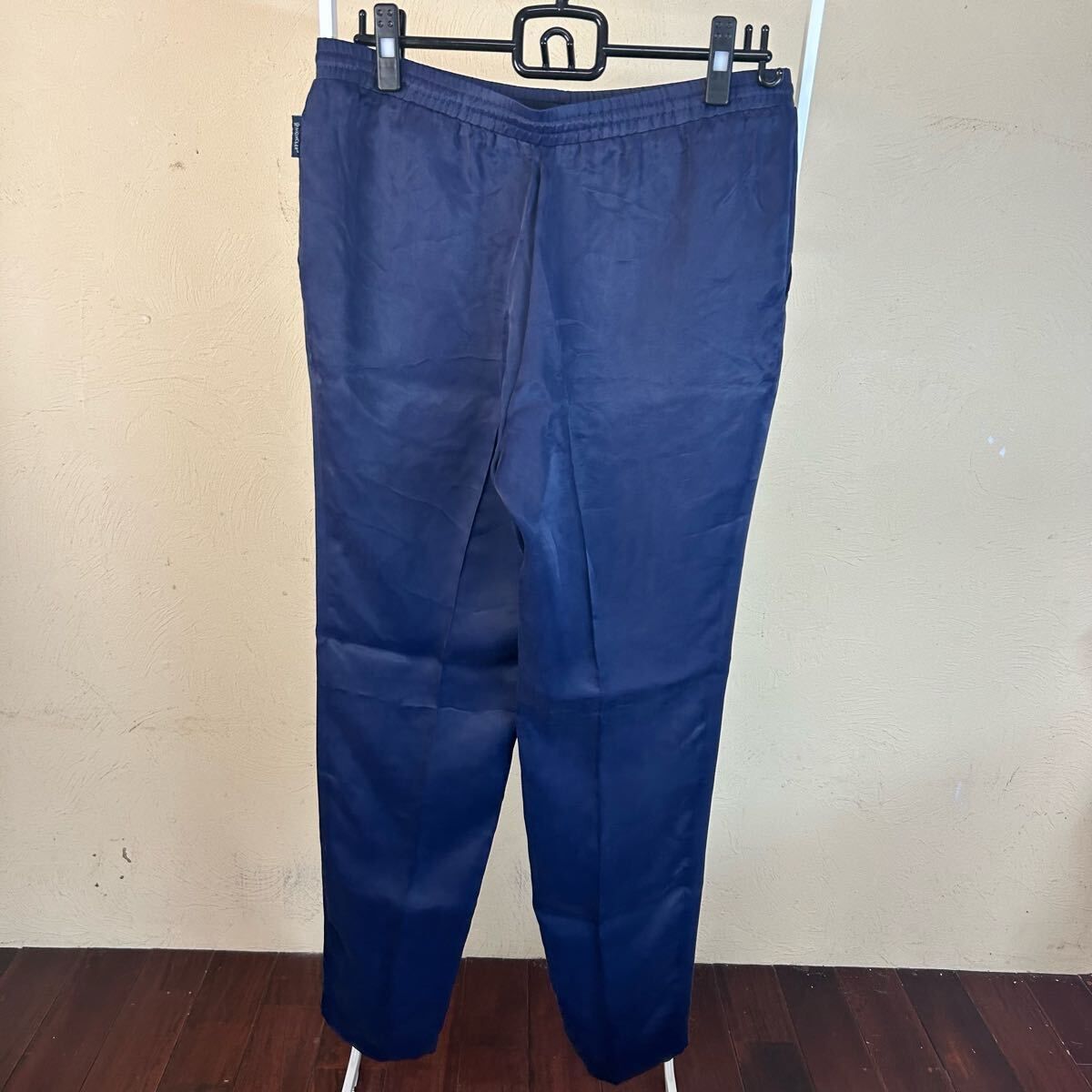 未使用】【これからの時期に◎】MONCLER モンクレールネイビーパンツ42