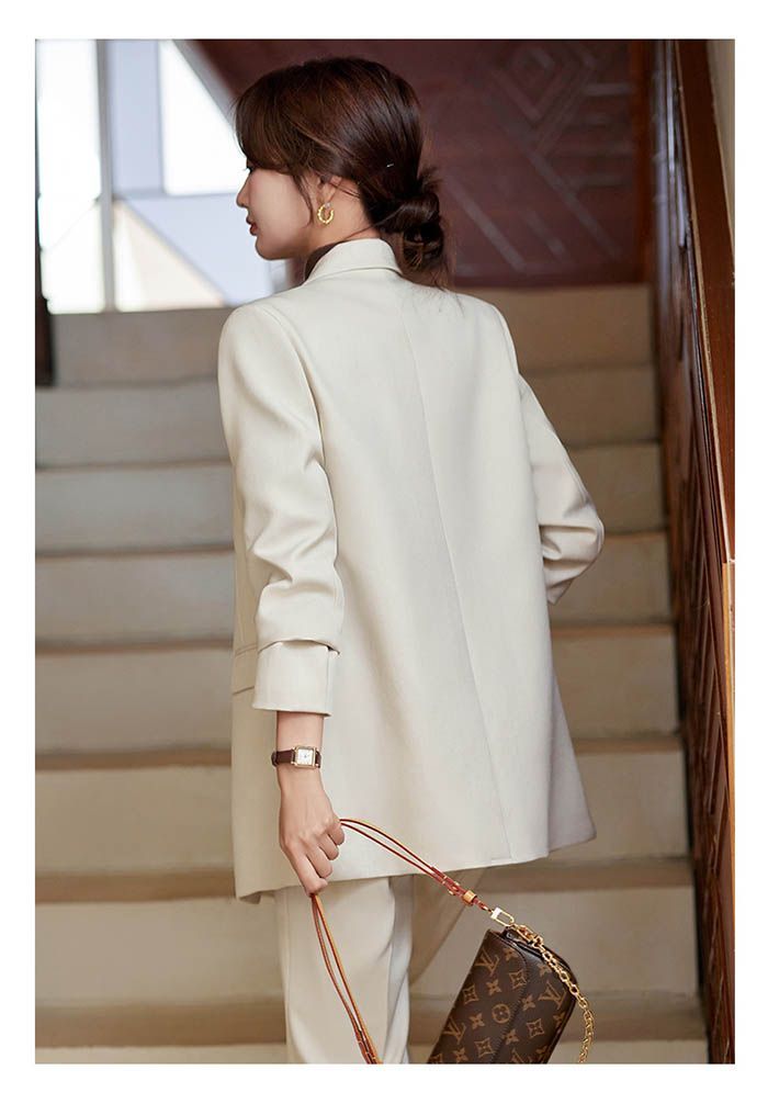 レディース パンツスーツ