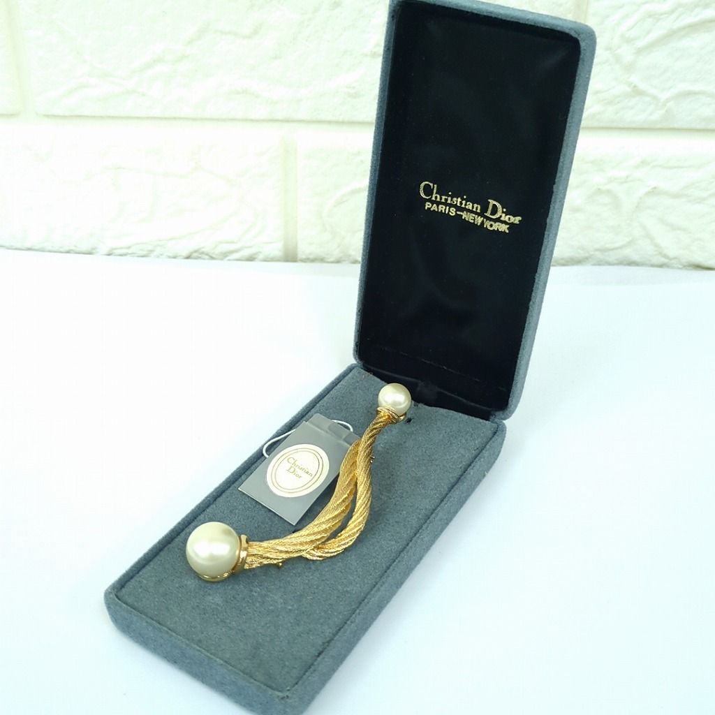 クリスチャンディーオル フェイクパール ブローチ ゴールド