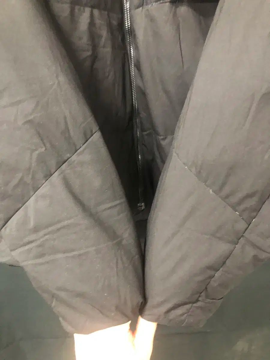 情報が満載。 ニューバランス ソウル FC ダウン アウター ブラック 魅力