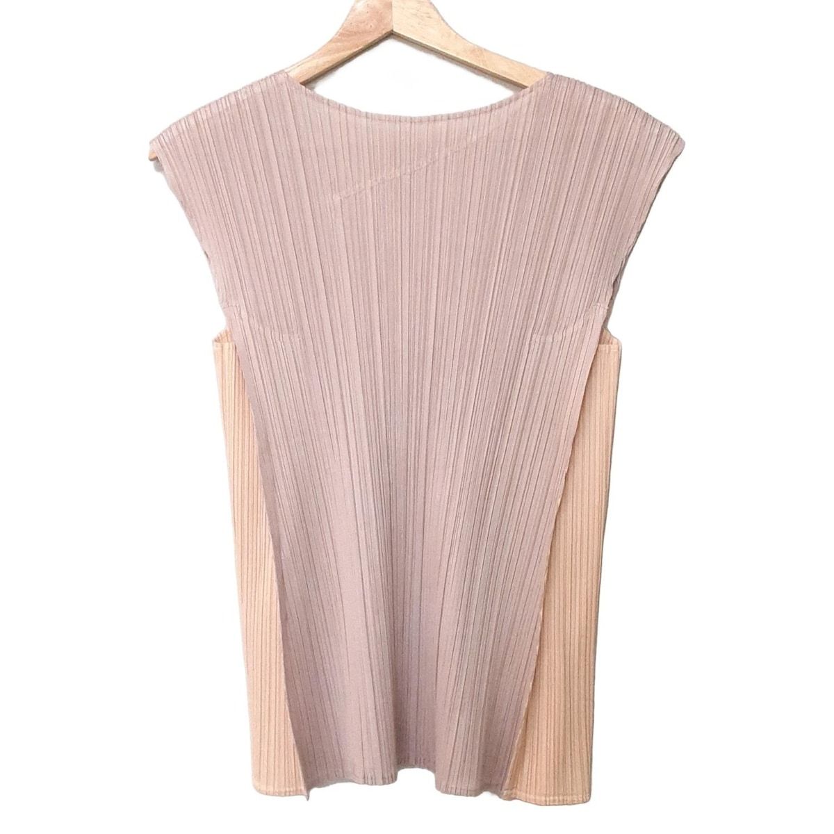 PLEATS PLEASE プリーツプリーズ ノースリーブカットソー サイズ4 XL レディース - ピンクベージュ×ベージュ プリーツ