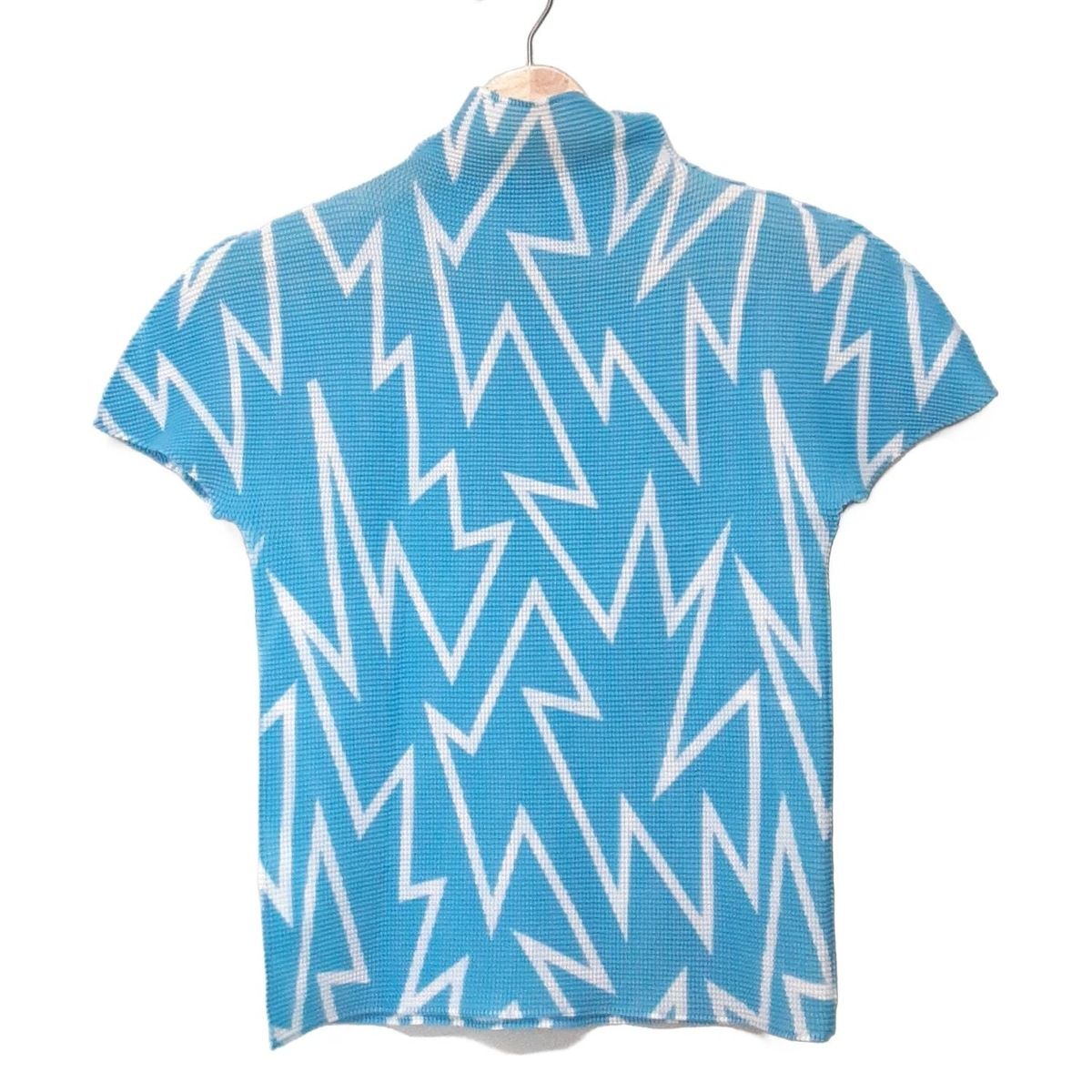 me ISSEY MIYAKE ミー イッセイミヤケ 半袖カットソー レディース - ライトブルー×白 ハイネック プリーツ 総柄