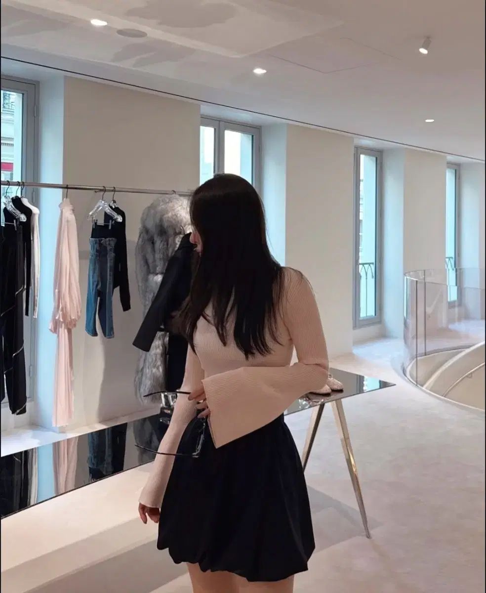 THE LAURENT 25ss ブロッサム ホールガーメント ニット ピンク ネイビー ブラック