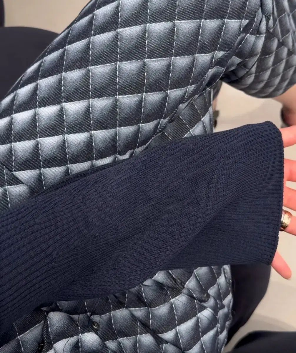 ホールガーメント ニット