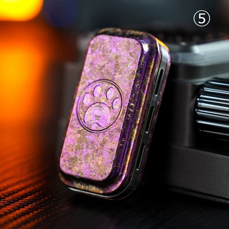 正規品」EDC 猫神 音叉プッシュカード フィジェットトイ - メルカリ