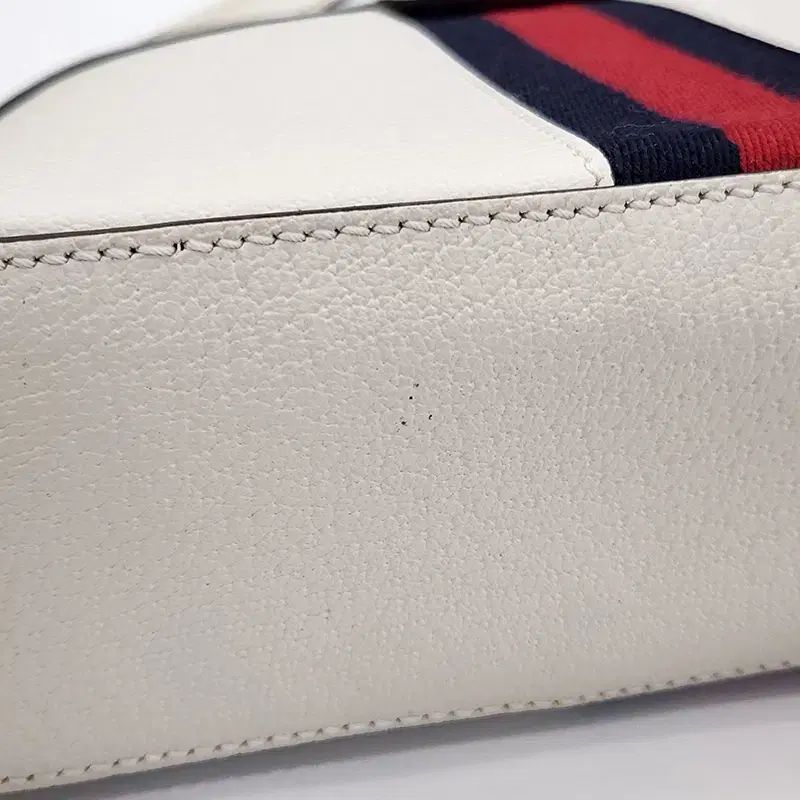 ショルダーバッグ