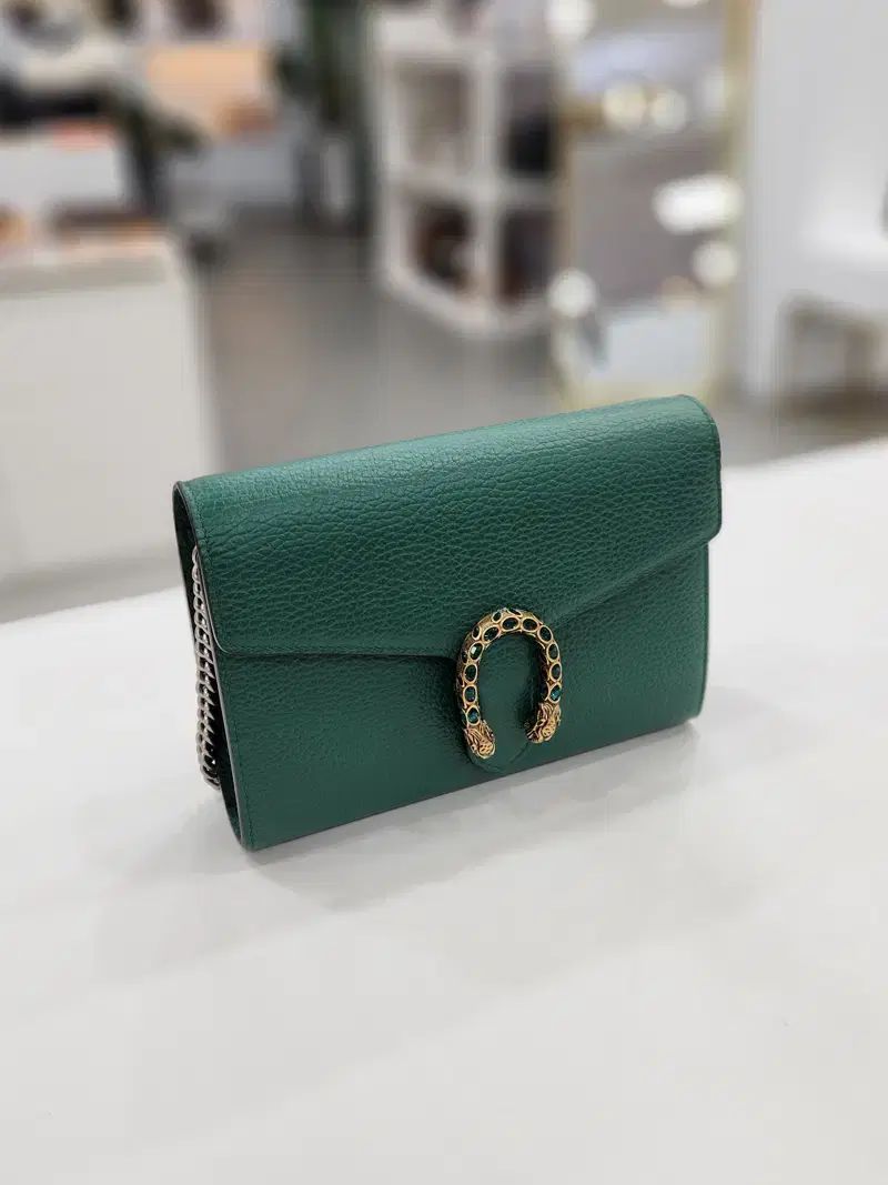 ディオニソス チェーン