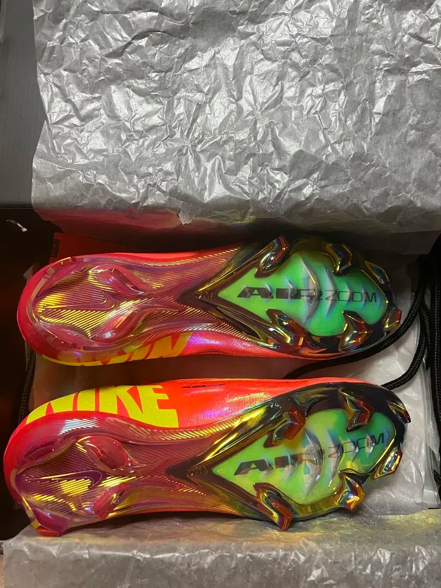 ナイキ マーキュリアル ヴェイパー 16 コスミック 280