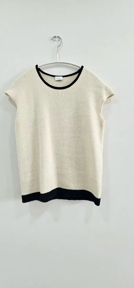 シエ カーディガン スリーブレス セットアップ