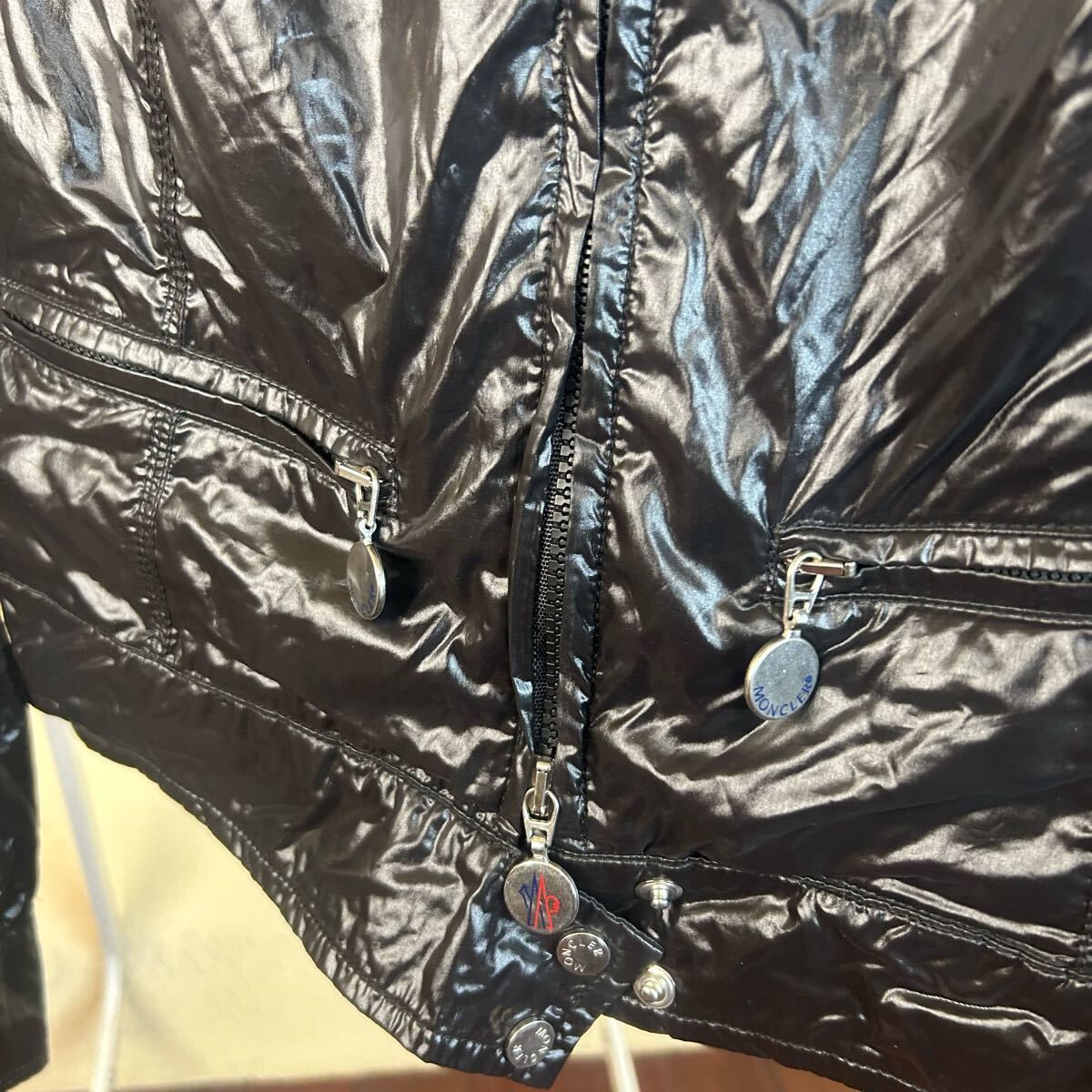 薄手 MONCLERモンクレールナイロンジャケット黒0