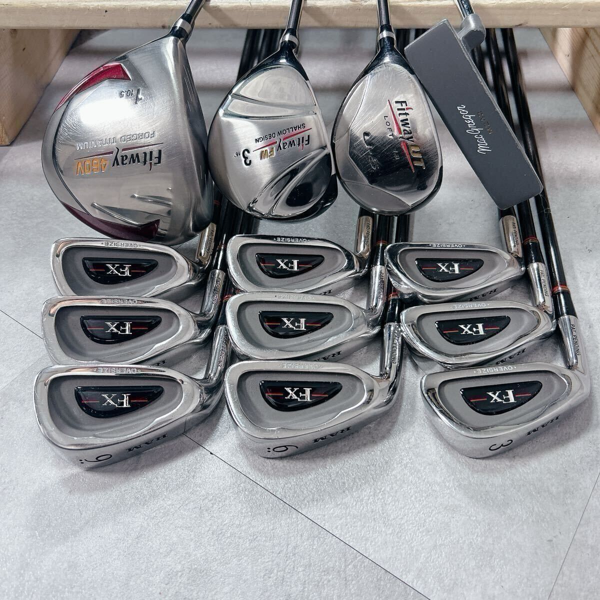 V159 左利き FITWAY 他 メンズ ゴルフ クラブセット 豪華 13本入 V159 左利き レフティ FITWAY 他 メンズ ゴルフ クラブ セット 豪華 13