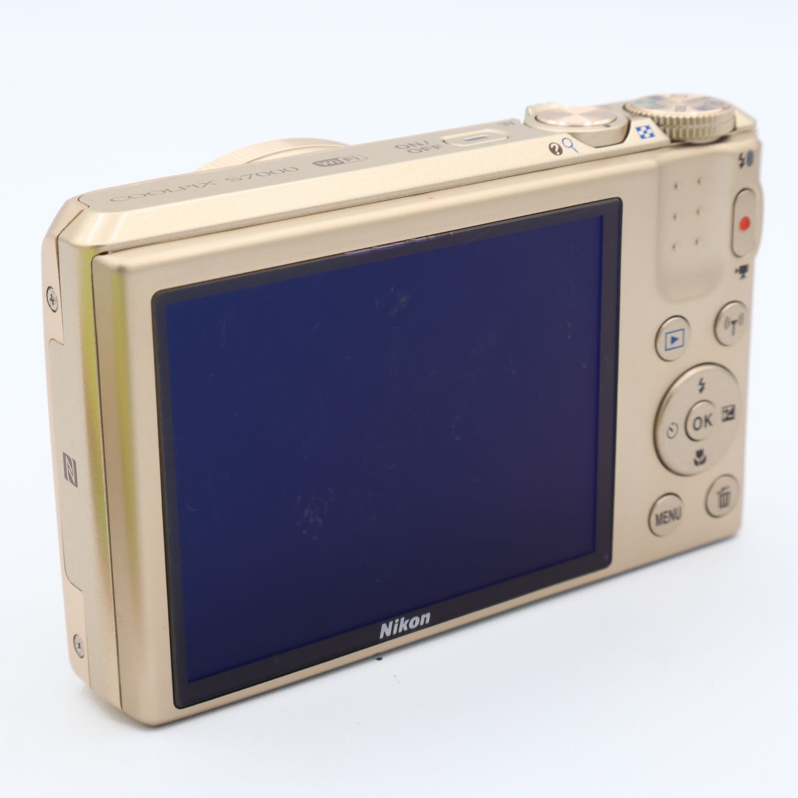 1605万画素 ゴールド